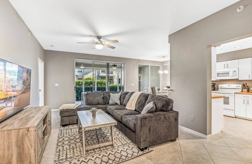 Bonita Springs Condo | 101 Pelican Landing Condo
