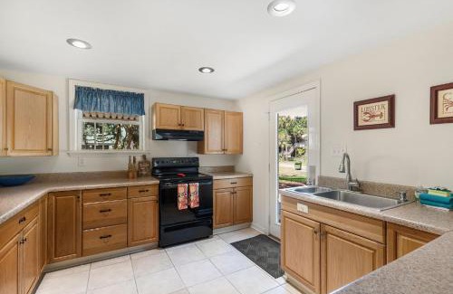 Folly Beach House | 1010 E Ashley - Two Kitchens - Steps to Beach
