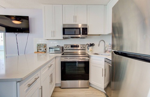 Wilmington Beach Condo | 1014 The Sea Is Calling by Atlantic Towers