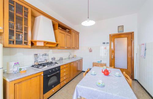 Riva Trigoso Apartment | 104 - Casa Tulipano Riva Trigoso, a due passi dal mare - Posto auto privato gratis