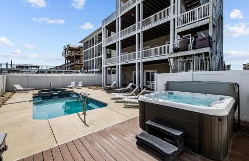 Surf City House | 106 Scotch Bonnet Dr