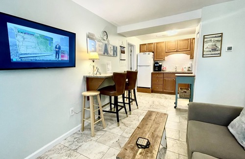 Isle of Palms Condo | #107 Cozy Corner 2 Bed 2 Bath Beachy Condo