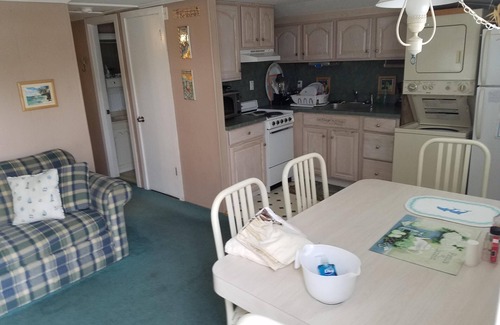 Wildwood Crest Apartment | 107 East lotus Rd Wildwood Crest NJ 08260