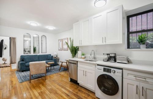 East Harlem Apartment | 109-1 Huge 3BR Best Value Amazing NYC Apt