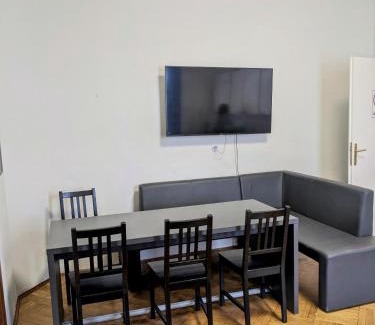 Klagenfurt am Woerthersee Apartment | 109 Apartment Bergner 4-8 Pers 68m2