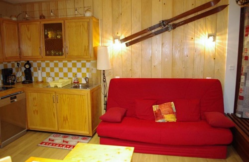 Tignes le Lac Apartment | 10m from ski slopes, Ground floor, balcony, tv, ski locker, 28m², Tignes