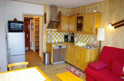 Tignes le Lac Apartment | 10m from ski slopes, Ground floor, balcony, tv, ski locker, 28m², Tignes