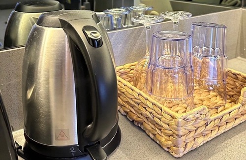 Sukhumvit Condo | 10min from Thonglor-Ekkamai Luxury1BR Condo with City Sky Pool view