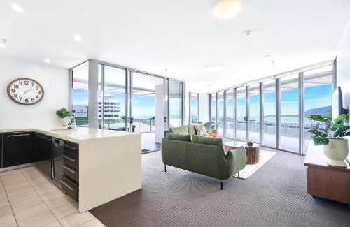 Cairns Central Business District Apartment | 11 Harbour Lights with Ocean Views