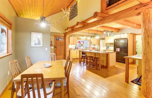 Port Angeles House | 11 Mi to Olympic National Park Home with Deck!