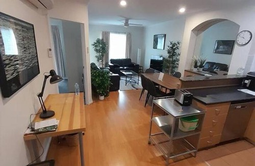 Adelaide Central Business District Apartment | 11 on Hurtle
