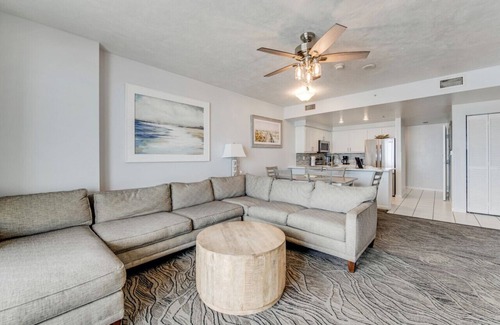Daytona Beach Apartment | 1104 11th floor condo