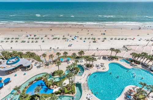 Daytona Beach Apartment | 1104 11th floor condo