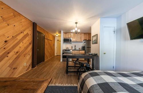 Truckee Apartment | 112 Bldg B condo