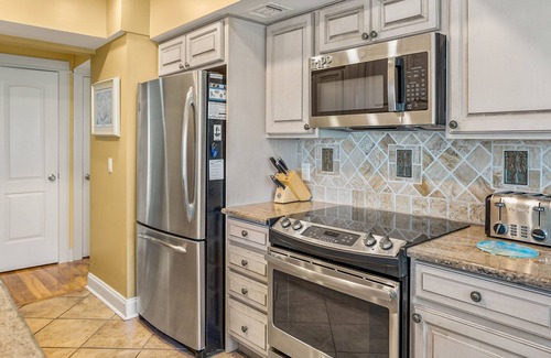 Saint Helena Island Villa | 115 Capt John Fripp Villa - New to VRBO! Resort Access Included!