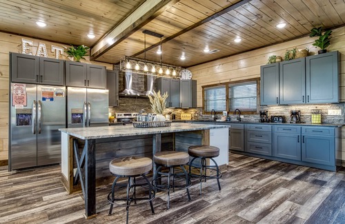 Sevierville Cabin | 12 BEDROOM LUXURY! AWESOME AMENITIES!