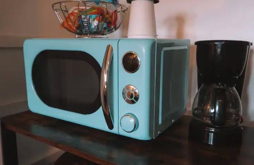 Morse Park Apartment | 12 Moroccan Vintage Motel EV Charging Available