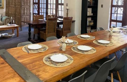 Waverley House | 12 On York Guesthouse