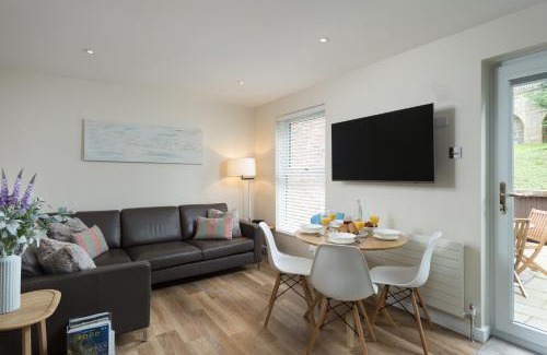 York House | 12 Pear Tree House