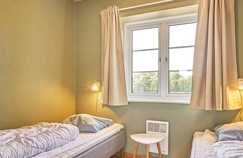 Pedersker House | 12 person holiday home in Aakirkeby