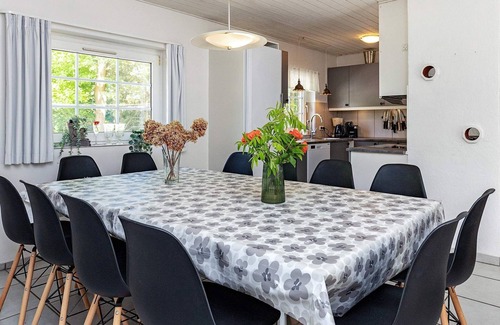Bøtø By House | 12 person holiday home in Væggerløse-By Traum