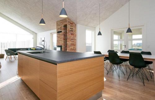 Nr. Lyngby House | 12 person holiday home in Løkken-By Traum