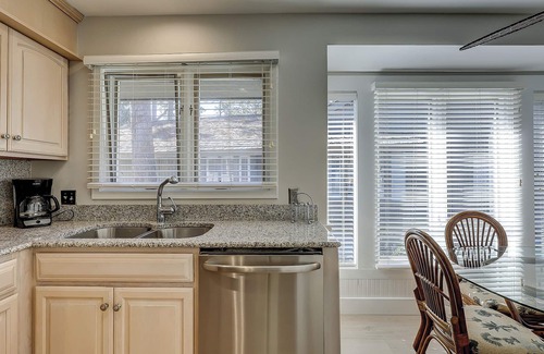 Beach Lagoon Condo | 12 Turtle Lane Club - Lagoon Views & Steps to the Beach