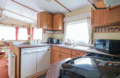 Great Yarmouth Cottage | 120 Caravan