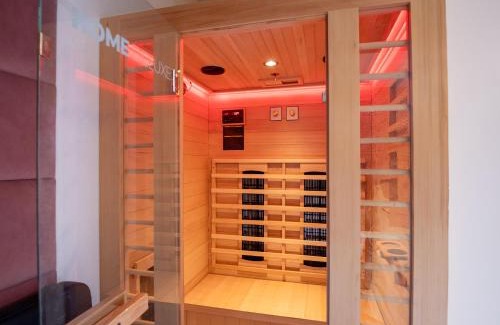 Croix-d'Argent Apartment | 120 - Cristalys Love Room- Balnéo-Sauna infrarouge