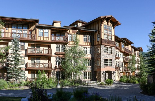 Salt Lake Mountain Resorts Apartment | 1205B - Double Queen Standard Eagle Springs West by RedAwning