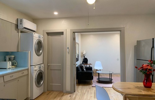 Southtown Apartment | 125-#4 Downtown cozy upstair one bedroom