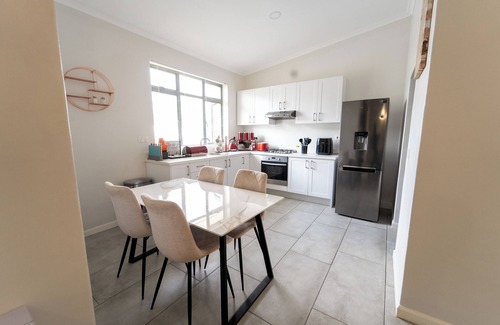 Victoria Falls Apartment | 127 Platinum Peak ,Victoria Falls