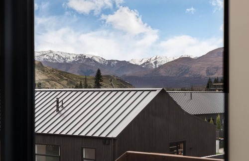 Lake Hayes Condo | 12th Ave Queenstown Suite 10