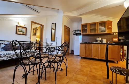 Arnal House | 13 Bedrooms Villa☆☆☆☆☆(25-50 Guests)