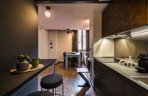 Historic Center Apartment | 13 - Industrial Loft - HEPA-UV Germicidal AirPurifer