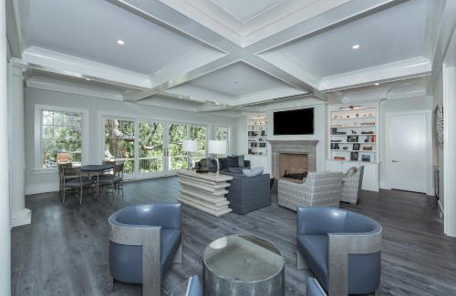 Vanderhorst Plantation House | 136 Flyway Drive by Akers Ellis Rentals