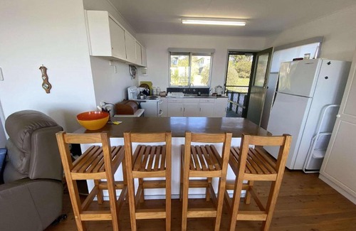 Mallacoota House | 14 Brady Street