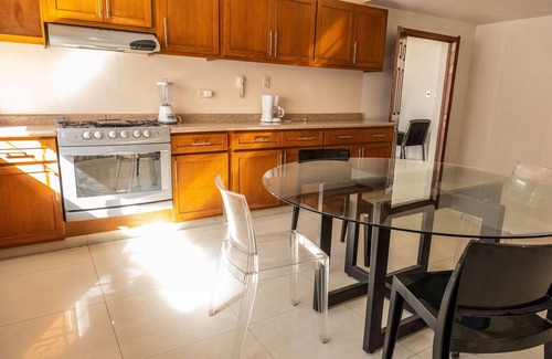Torreon House | 14 Comfortable suite for 2 people
