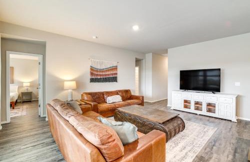 Broken Arrow House | 14 Mi to Tulsa Home with Patio in Broken Arrow