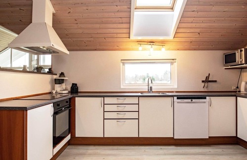 Sundstrup House | 14 person holiday home in Højslev