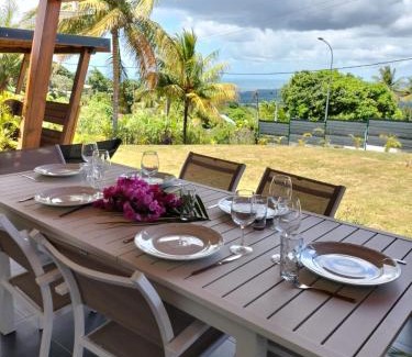 Sainte-Rose Villa | 145 m² I Cosy I Neuve I Jardin I Vue Panoramique