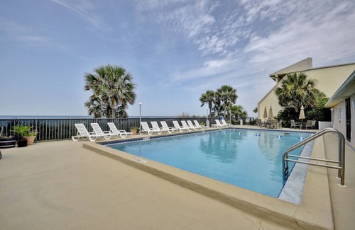 Sunnyside Villa | 146 The Shores - 1977719