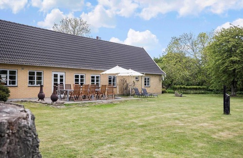 Oster Somarken House | 1497 Aakirkeby - Strandvejen 8