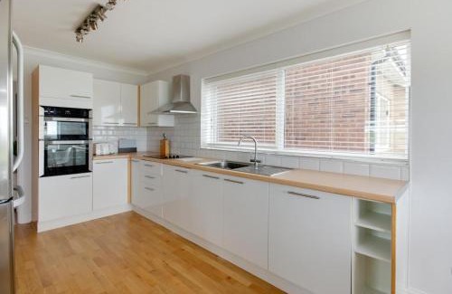 East Runton House | 15 Clifton Park