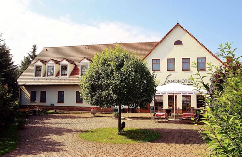 Neuwiese House | 15 Doppelzimmer - Behindertenfreundlich - Landhotel Neuwiese mit Traditionsgasthof An der Mühle