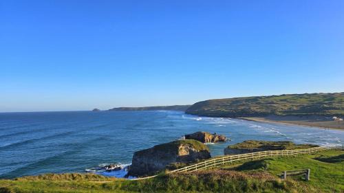 Perranporth House | 15 Penhale, Perranporth