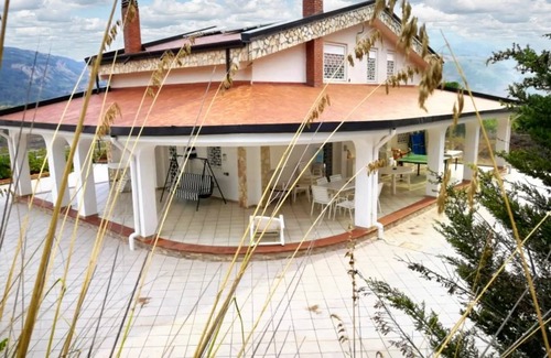 Monreale Villa | 150 m² Villa ∙ 5 bedrooms ∙ 10 guests
