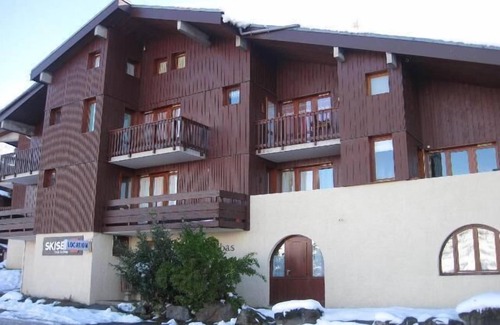 Montchavin Apartment | 150m from ski slopes, 2nd floor, view mountain, balcony, tv, ski locker, 58m², Montchavin La Plagne