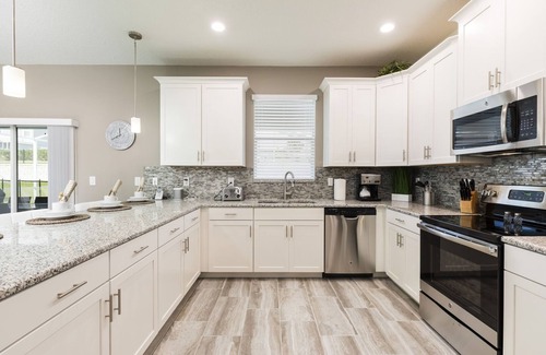 Davenport House | 1516MB: Magical 6bed/6ba luxury villa w/PRIVATE POOL GAM ROOM & MORE