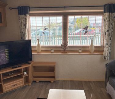 Chapel Saint Leonards Resort | 152 north Happy Days Holiday Homes